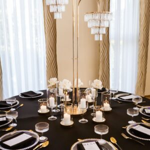 Stelaż metalowy złoty z oświetleniem z akrylowymi zawieszkami