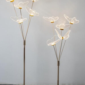 Stelaż na nóżce z motylami ledowymi 120 cm światło ciepłe